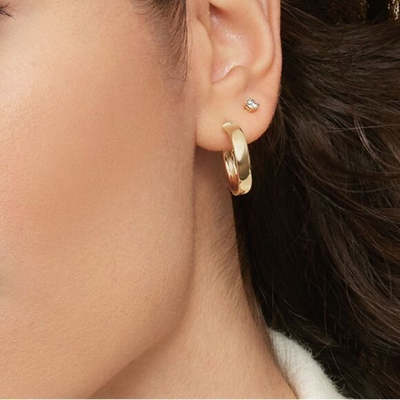 Diamond stud earrings - Picture 1 of 10